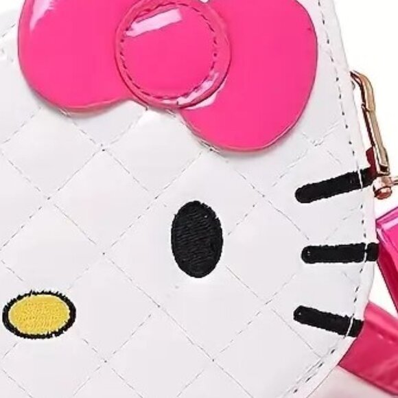 Sanrio Hello Kitty Crossbody Handbag - Picture 3 of 3